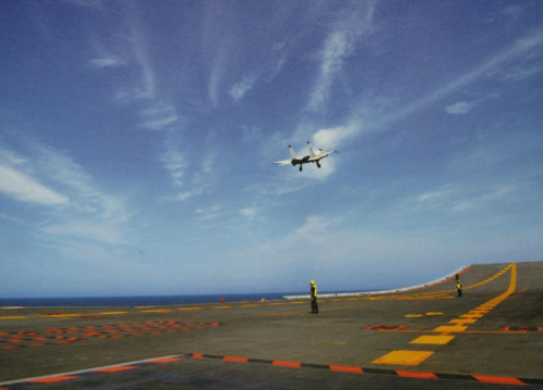 ��̖��556�Ě�15Ş�d�𶷙C���|��Ş���M����Şԇ�w��