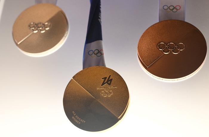 2026米蘭冬奧會和冬殘奧會獎牌發布