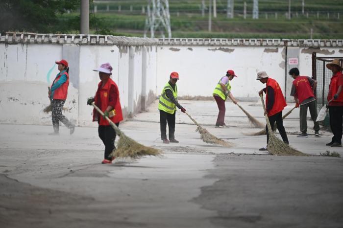 甘肅榆中山洪災害安置點見聞：床鋪熱飯暖人心