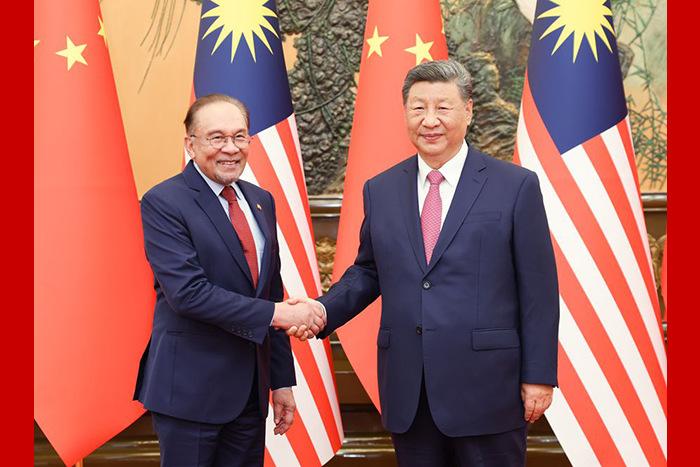 習近平會見馬來西亞總理安瓦爾