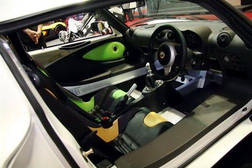 ���������M�ڭh����܇ɏ��Exige 270E ��܇֮��