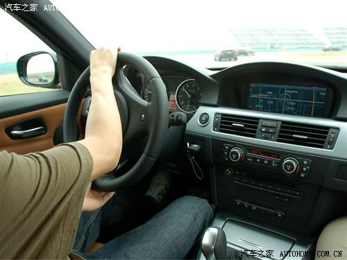 ��܇֮�� �A�����R ���R3ϵ 325i m�\����