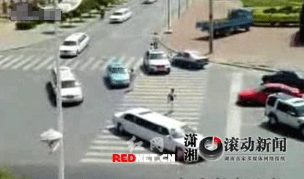 ҕ�l�؈D��10�v���L�ֿϾo�S���R�����