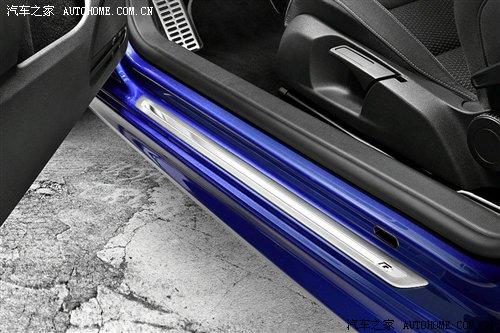 �Ӱ�R32���󱊰l��265�R����܇Golf R ��܇֮��