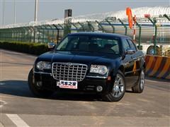 ��܇֮�� �������R˹�� ���R˹��300c 06�� 5.7l���A�I����