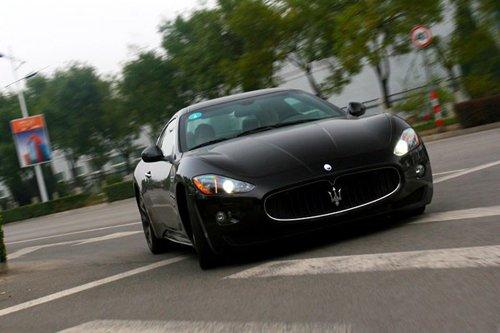��ħ�����ԇ�{��ɯ����GranTurismo S ��܇֮��