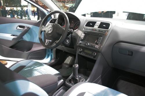 ��Polo�{򌌢���� ���d3��1.2TDI�l�әC