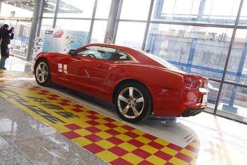 �����S�䡱�Q�b ��(sh��)�ļtɫѩ���mCamaro