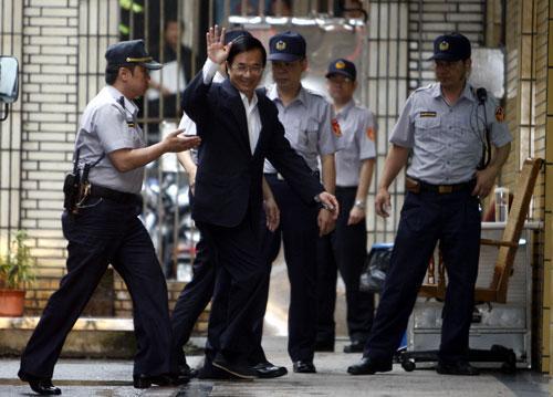 11�����磬��ұװ������������ˮ��������܇(ch��)�r(sh��)�����䐂����ý�wӛ�ߓ]�����⡣�DƬ��(l��i)Դ���������硱