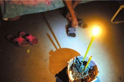 26�գ��Jɽ�h���T�l(xi��ng)¡�d����񏈵����ڎ������c(di��n)ȼ��T�����������ڵ����в������y�� ���A��l(f��) 